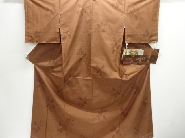 クリスマスセール大特価品　未使用品　葉模様織り出し本場泥大島紬着物(7マルキ)